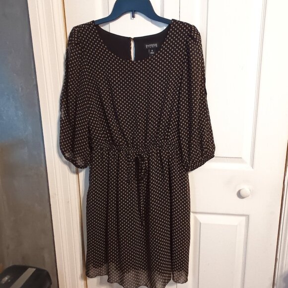 Enfocus Studio Dresses & Skirts - Dress 🔥FIRE SALE🔥Reg $12